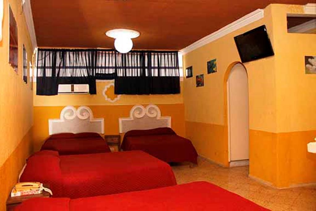 Hotel Suites Elia Noemi Merida Ngoại thất bức ảnh