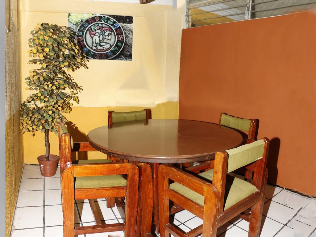 Hotel Suites Elia Noemi Merida Ngoại thất bức ảnh