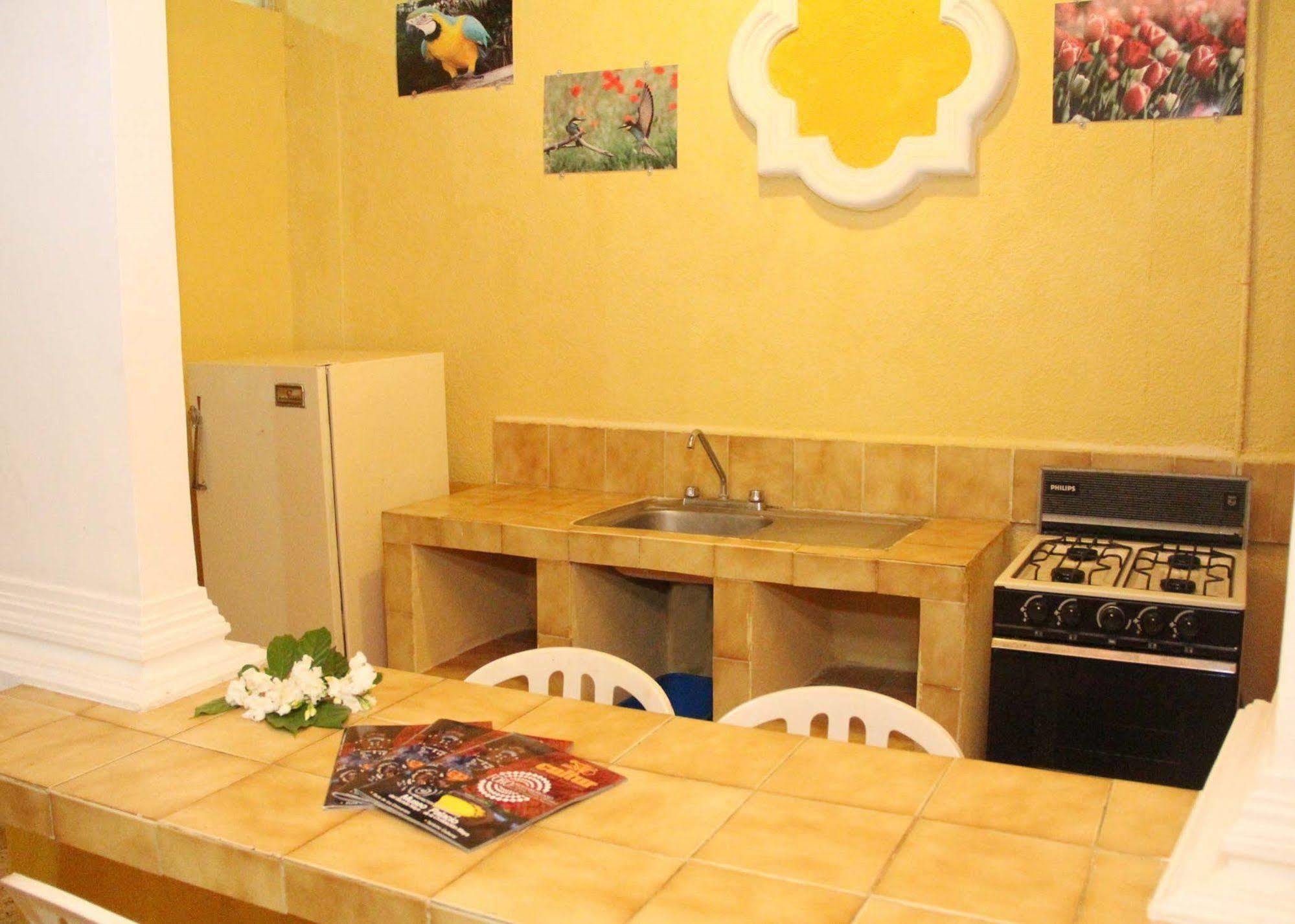 Hotel Suites Elia Noemi Merida Ngoại thất bức ảnh
