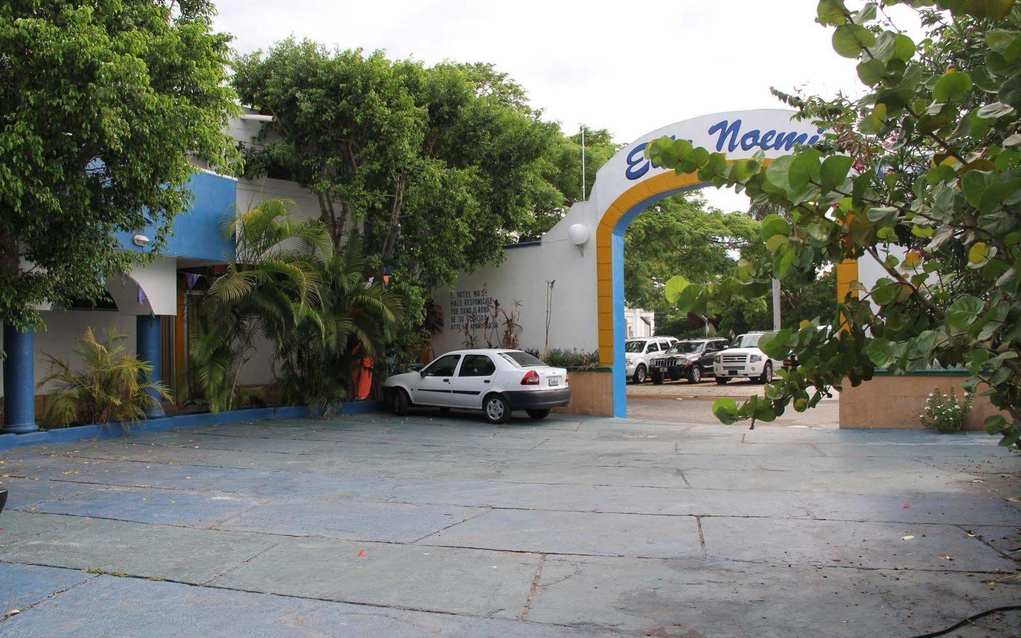 Hotel Suites Elia Noemi Merida Ngoại thất bức ảnh